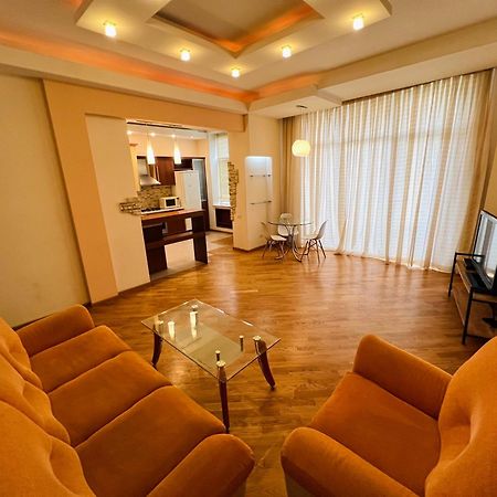 Four Seasons Apartment By Baku Housing 외부 사진