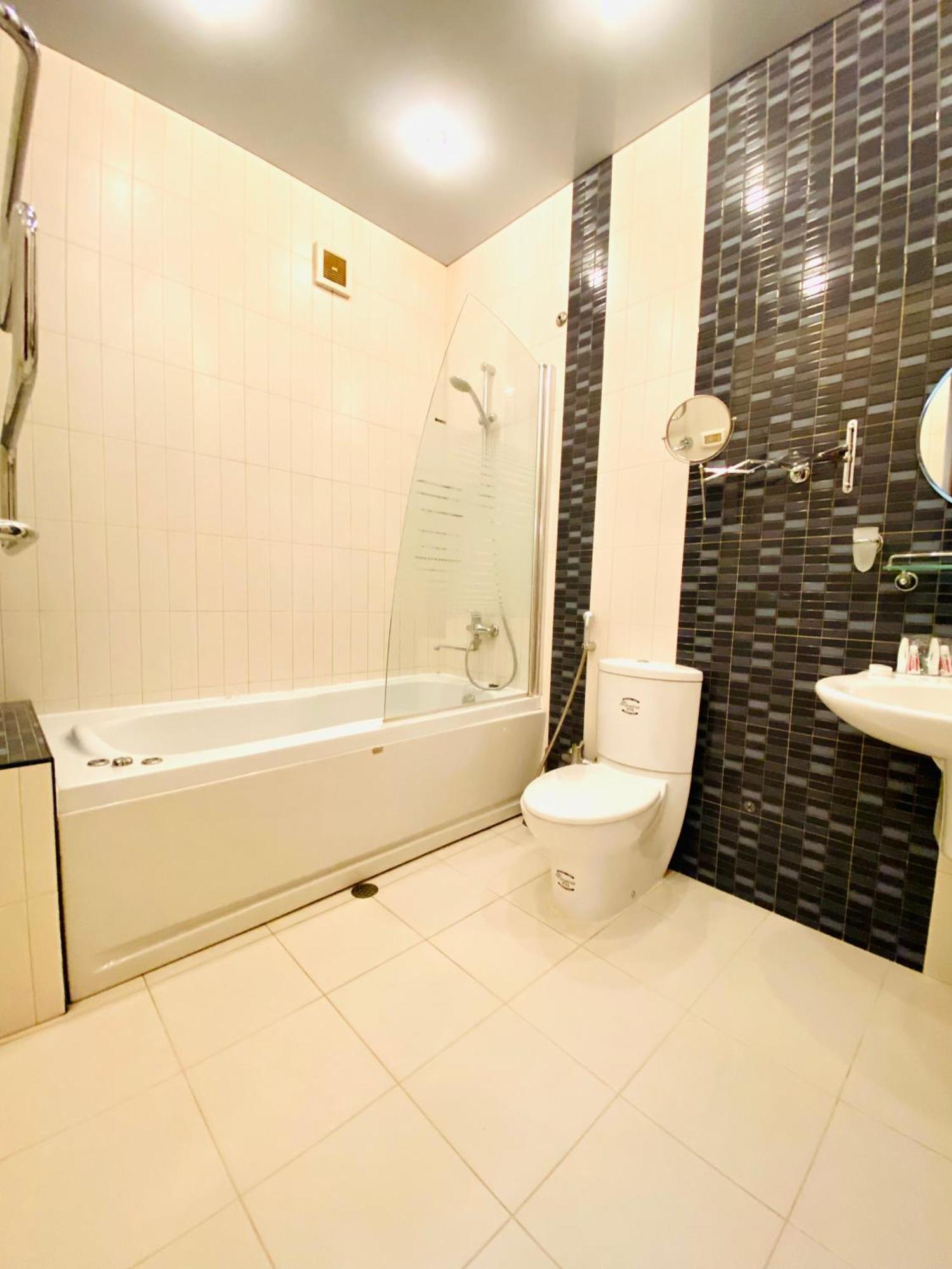 Four Seasons Apartment By Baku Housing 외부 사진